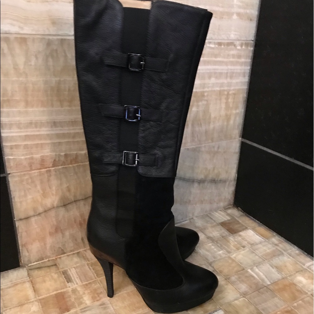 BCBG leather boots